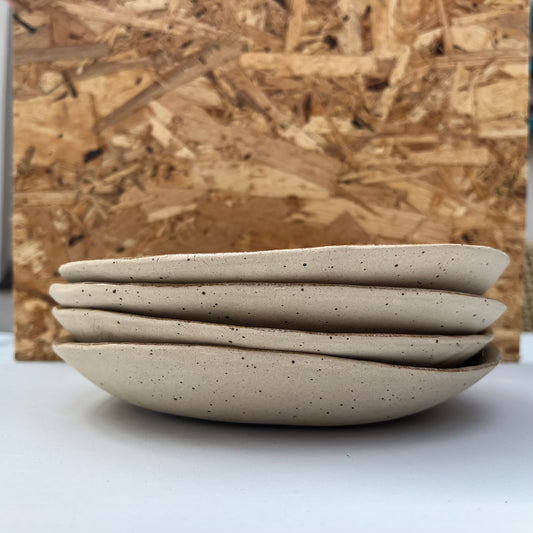 Dyb tallerken med plantetryk