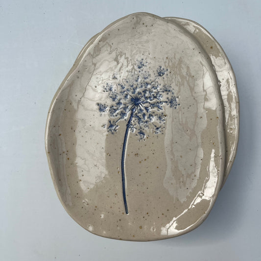 Tallerken med plantetryk